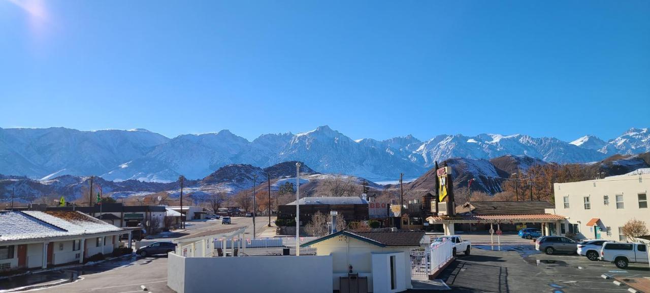 Dow Villa Motel Lone Pine Exterior foto
