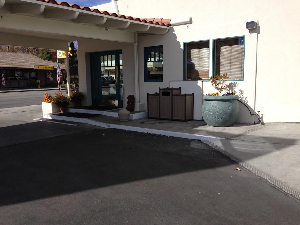 Dow Villa Motel Lone Pine Exterior foto